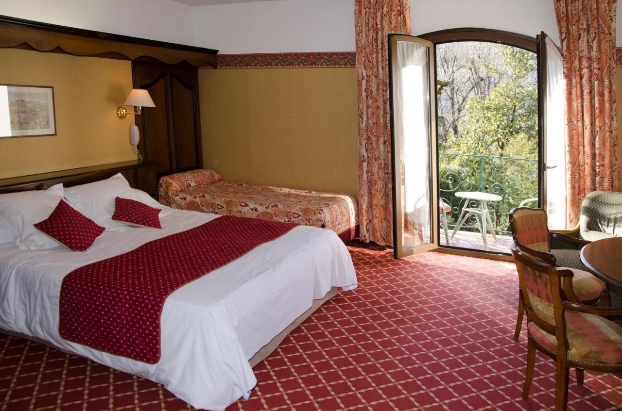 Aux Meubles Du Manoir Aparthotel Aix-les-Bains Bagian luar foto